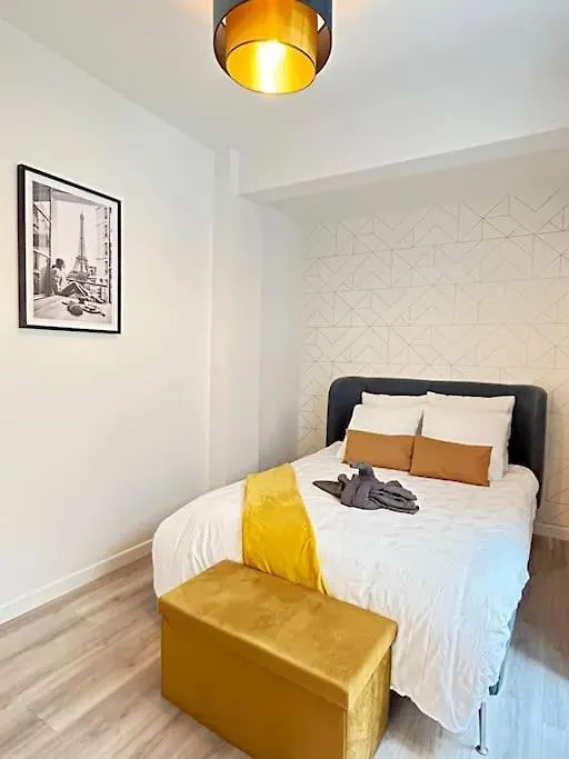 Chic In Paris - Oberkampf Apartment 0*,